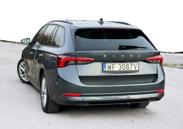 Skoda Octavia cena 69900 przebieg: 165000, rok produkcji 2020 z Jędrzejów małe 781